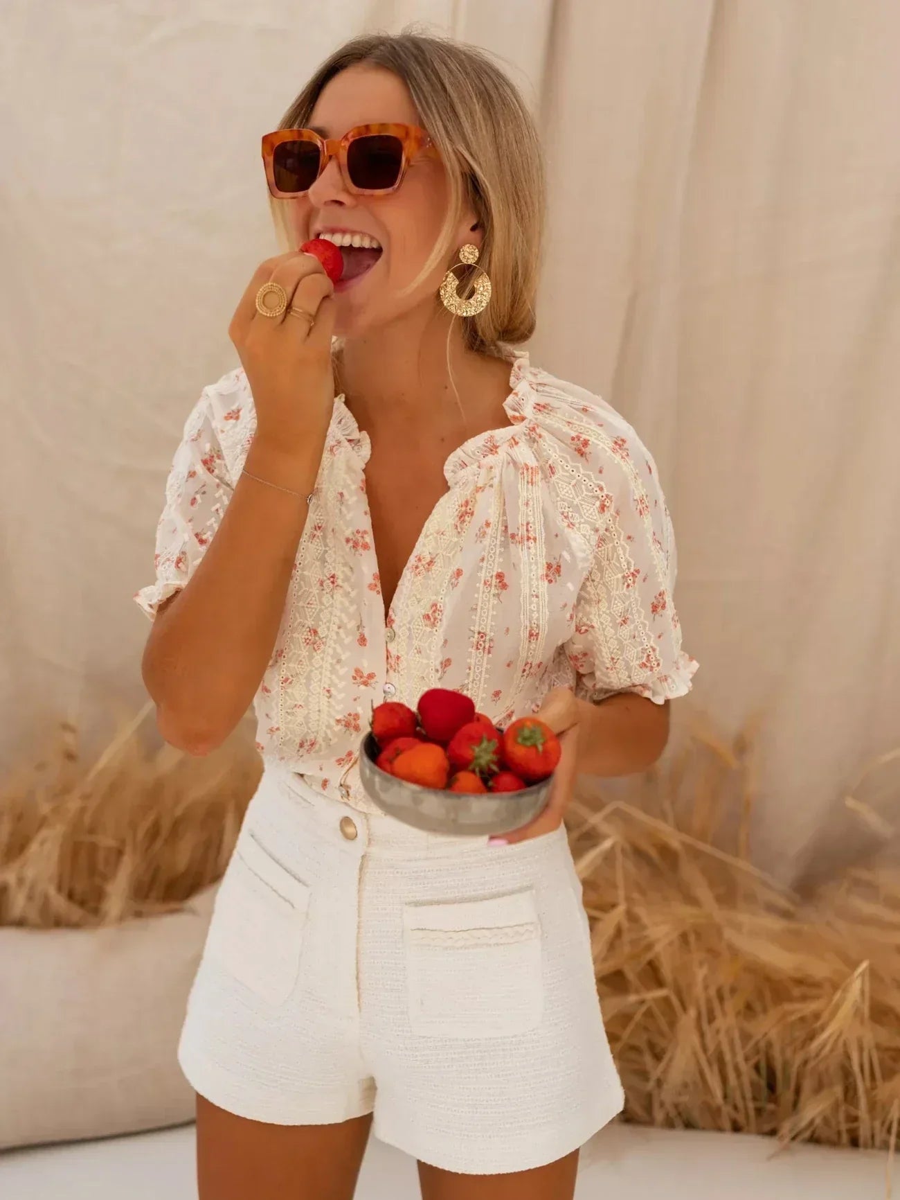Alva™ | Blomsterbluse med Sommerlig Charme